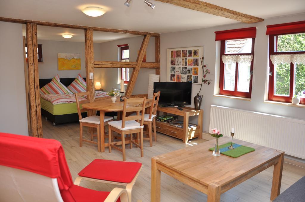 Apartamento Café Landart im Thüringer Finistère Plaue  Habitación foto