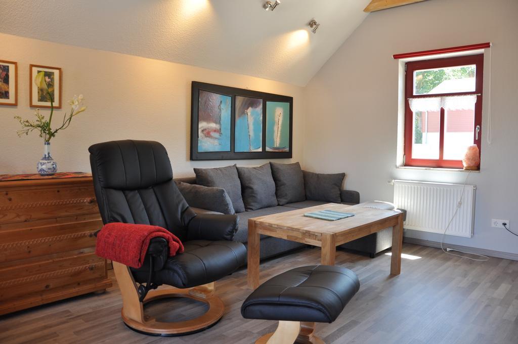 Apartamento Café Landart im Thüringer Finistère Plaue  Habitación foto