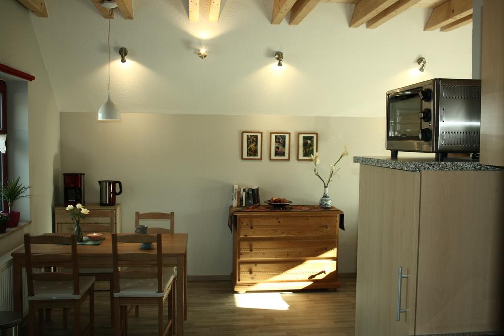Apartamento Café Landart im Thüringer Finistère Plaue  Habitación foto